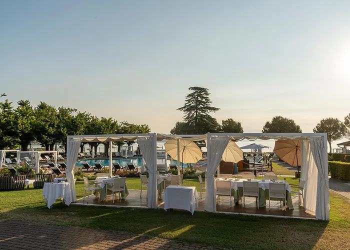 Splendido Bay Luxury Spa Resort